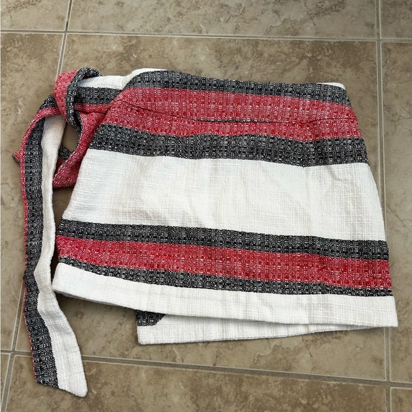 Dolce Vita skirt like new - Picture 2 of 4